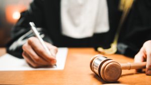 Imagen destacada de ¿En qué consiste una amnistía?